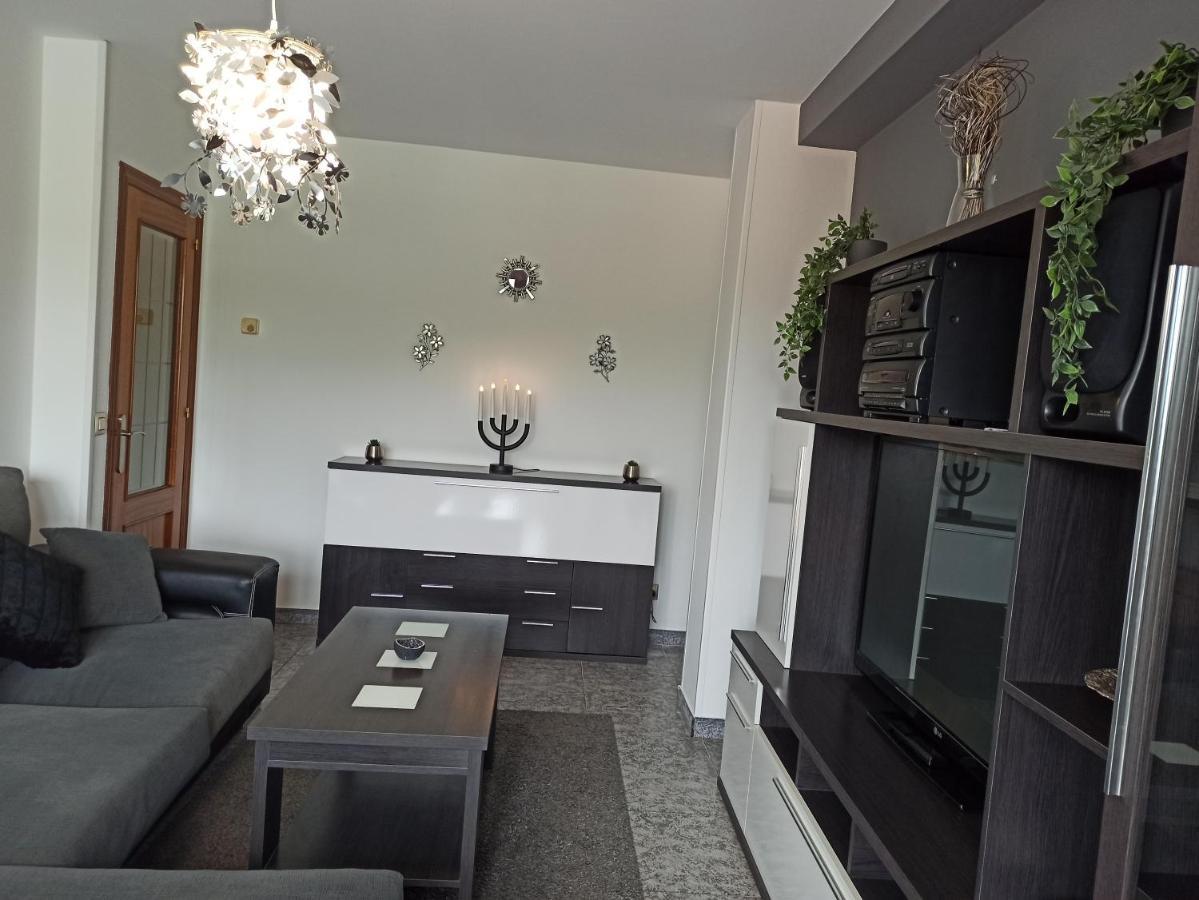 Duplex Con Vistas Al Picu Pienzu, Colunga Daire Dış mekan fotoğraf